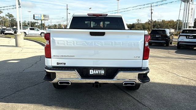 New 2026 Chevrolet Silverado 1500 LTZ w/ LTZ Premium Package AWD/4WD image 26
