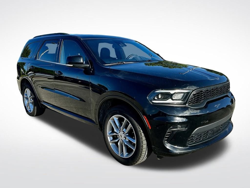 Used 2023 Dodge Durango GT image 2