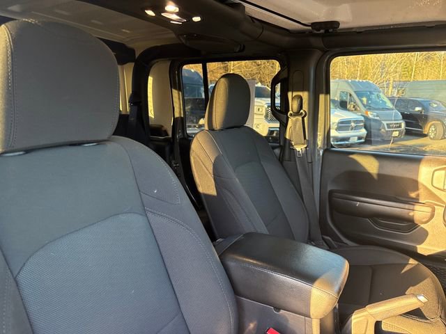 Used 2021 Jeep Gladiator Willys image 43