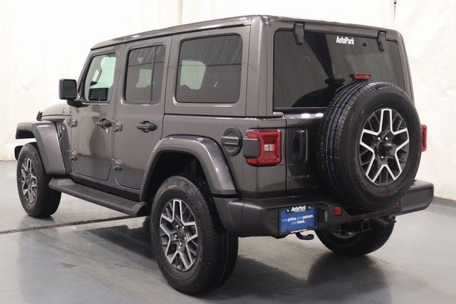 New 2026 Jeep Wrangler Sahara image 7