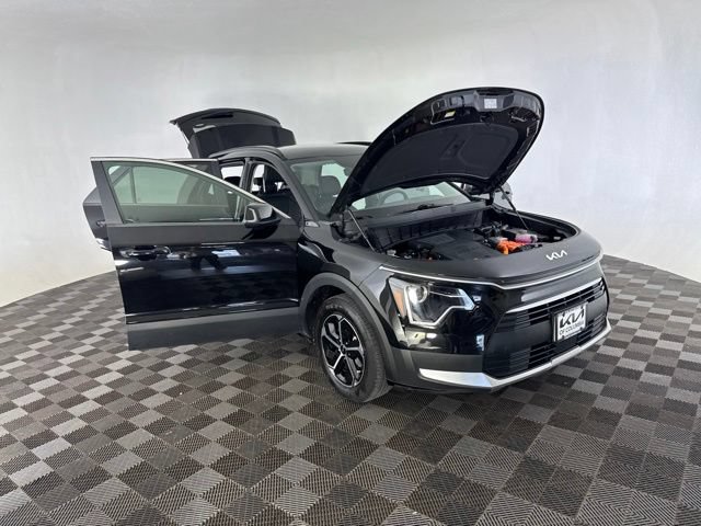Certified 2024 Kia Niro EX FWD image 14