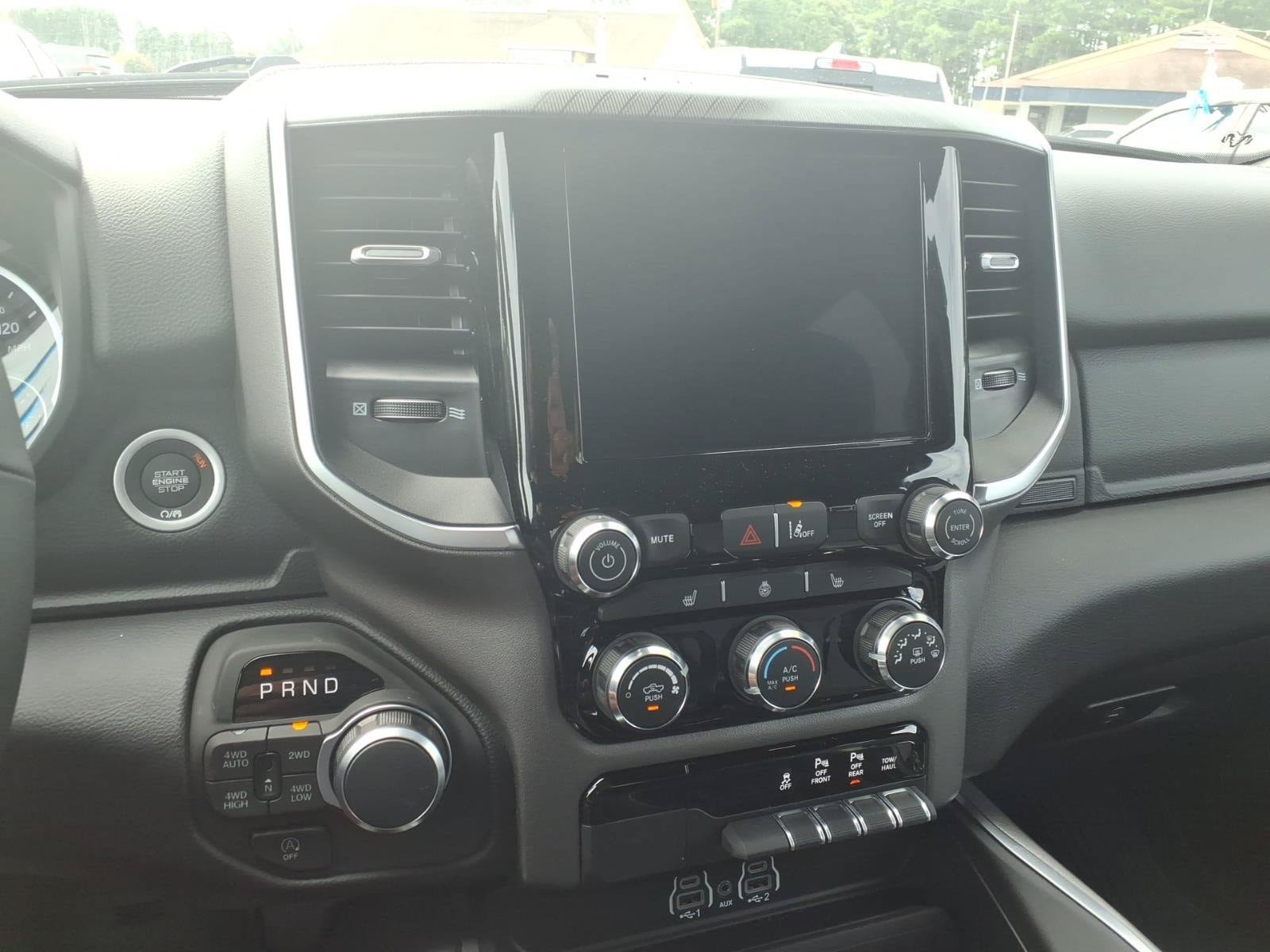 New 2026 RAM 1500 Big Horn AWD/4WD image 18