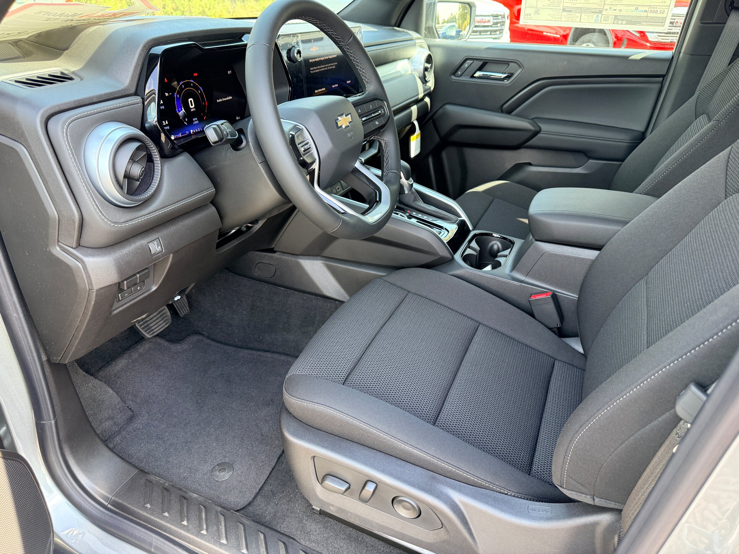 New 2026 Chevrolet Colorado LT w/ Advanced Trailering Package AWD/4WD image 10