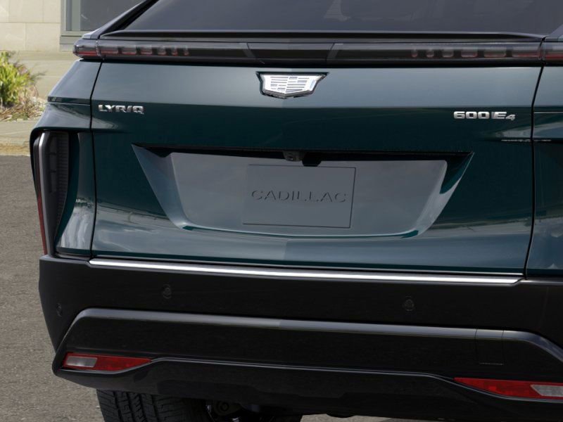 New 2025 Cadillac Lyriq Luxury image 14