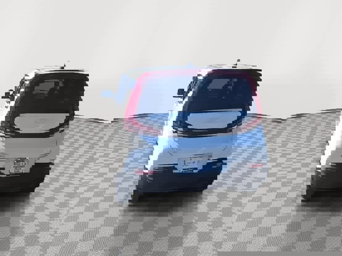 Used 2022 Kia Soul S image 7