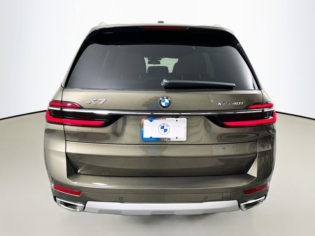 New 2026 BMW X7 xDrive40i w/ Premium Package image 6