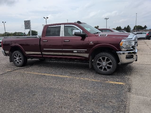 Used 2022 RAM 3500 Limited AWD/4WD image 4