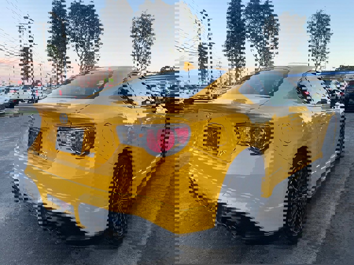 Used 2015 Scion FR-S Release Series 1.0 image 5