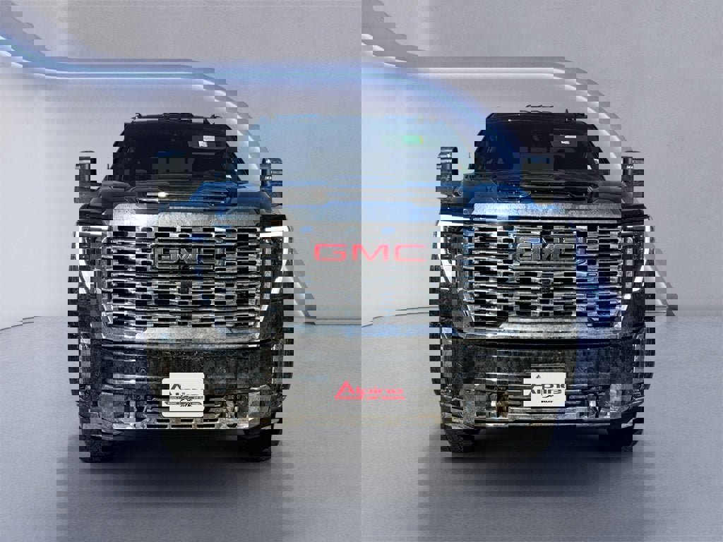 Used 2024 GMC Sierra 2500 Denali w/ Denali Reserve Package image 8