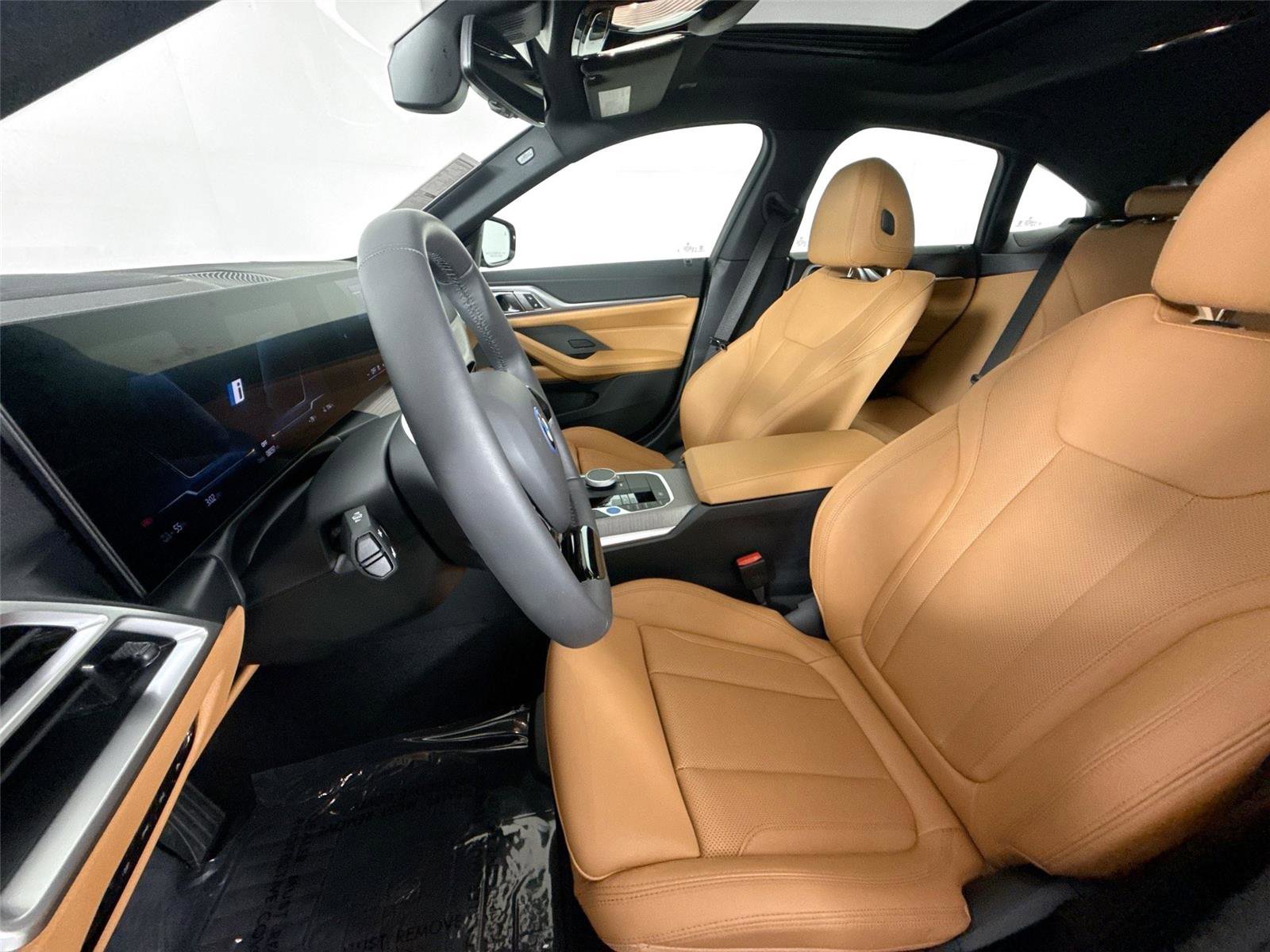 Used 2025 BMW i4 eDrive40 w/ Premium Package image 15