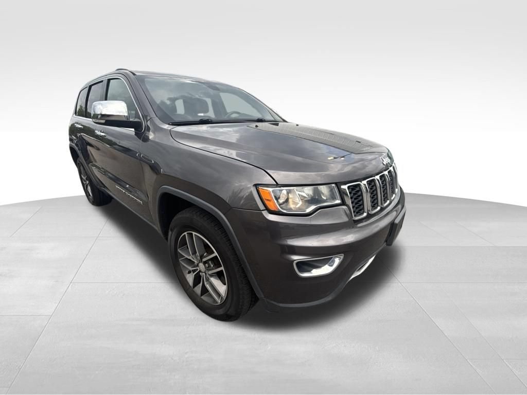 Used 2017 Jeep Grand Cherokee Limited AWD/4WD image 9