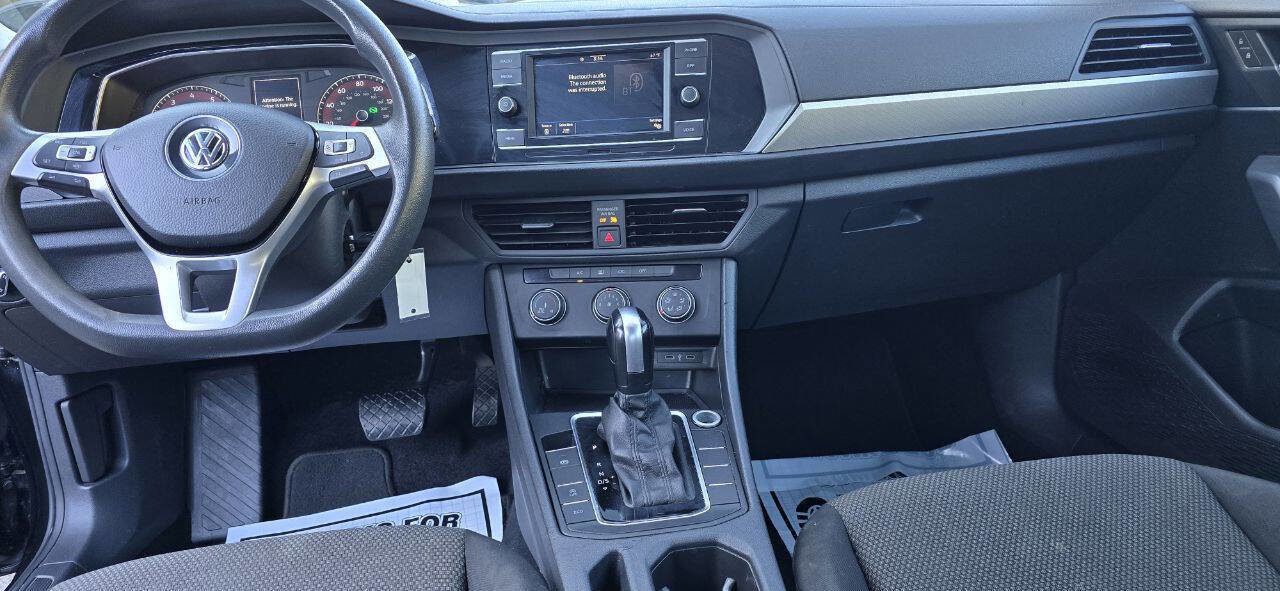 Used 2021 Volkswagen Jetta S w/ Driver Assistance Package image 17