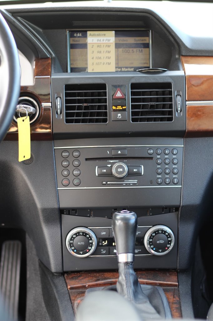 Used 2012 Mercedes-Benz GLK 350 2WD image 13