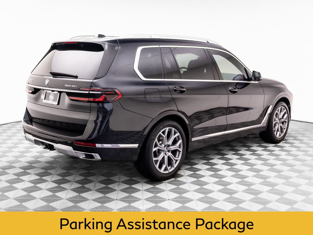 Used 2025 BMW X7 xDrive40i w/ Premium Package AWD/4WD image 5