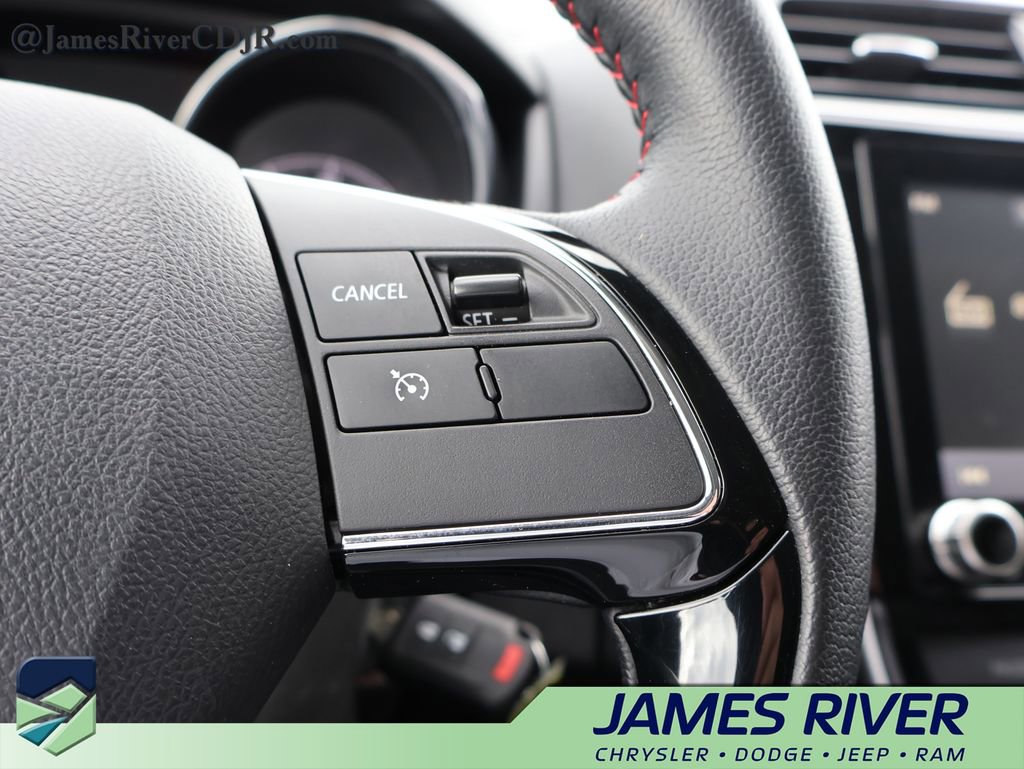 Used 2025 Mitsubishi Outlander Sport LE AWD/4WD image 47