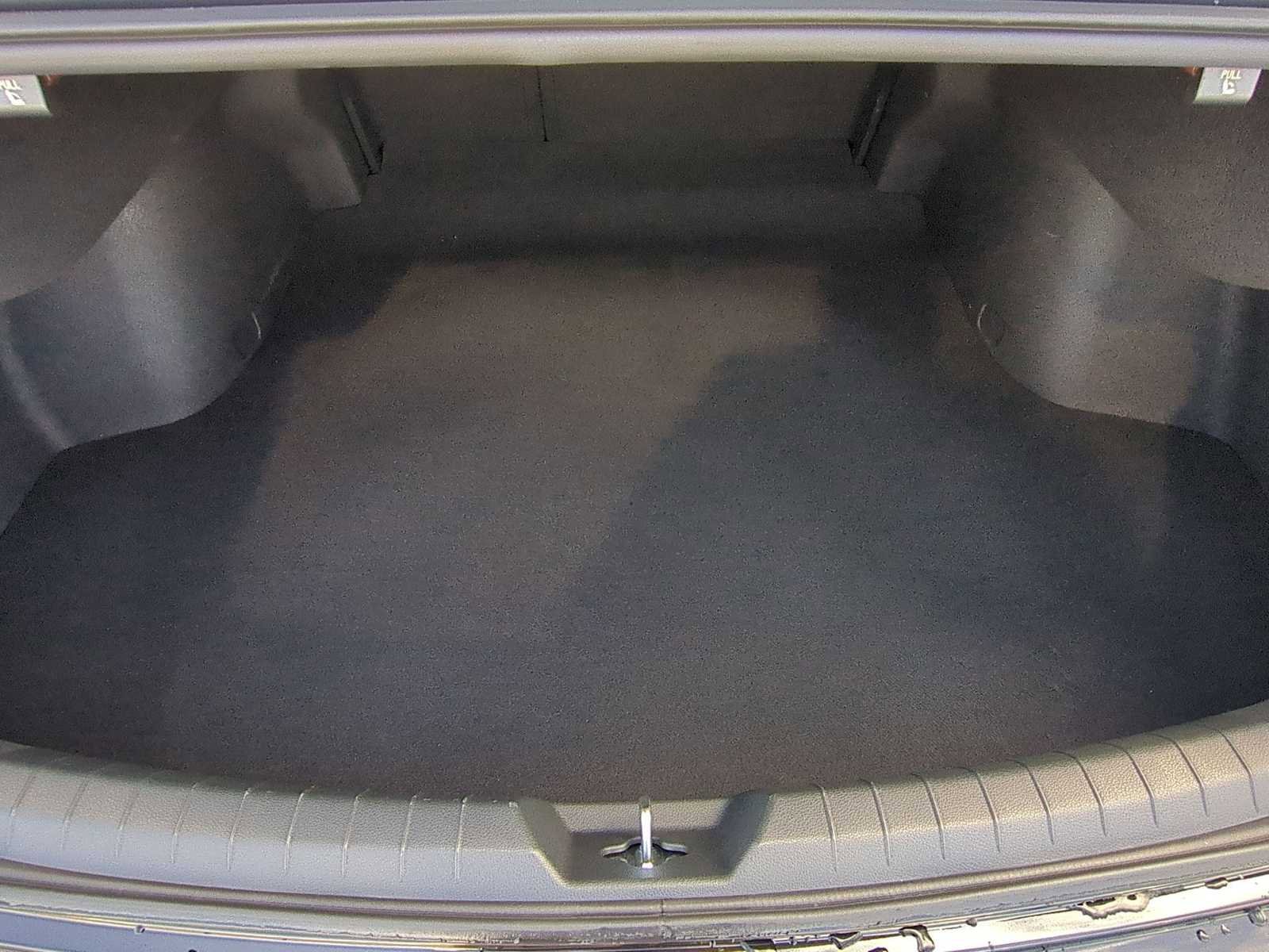 Used 2025 Kia K5 LXS FWD image 24