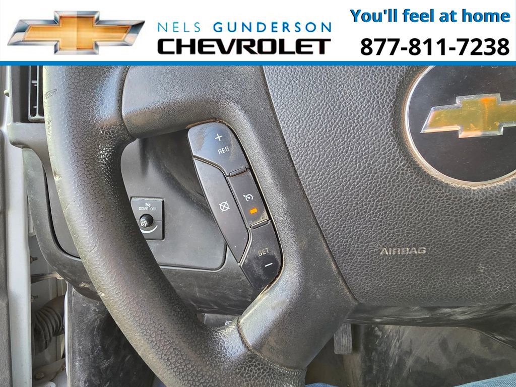 Used 2018 Chevrolet Express 3500 RWD image 17