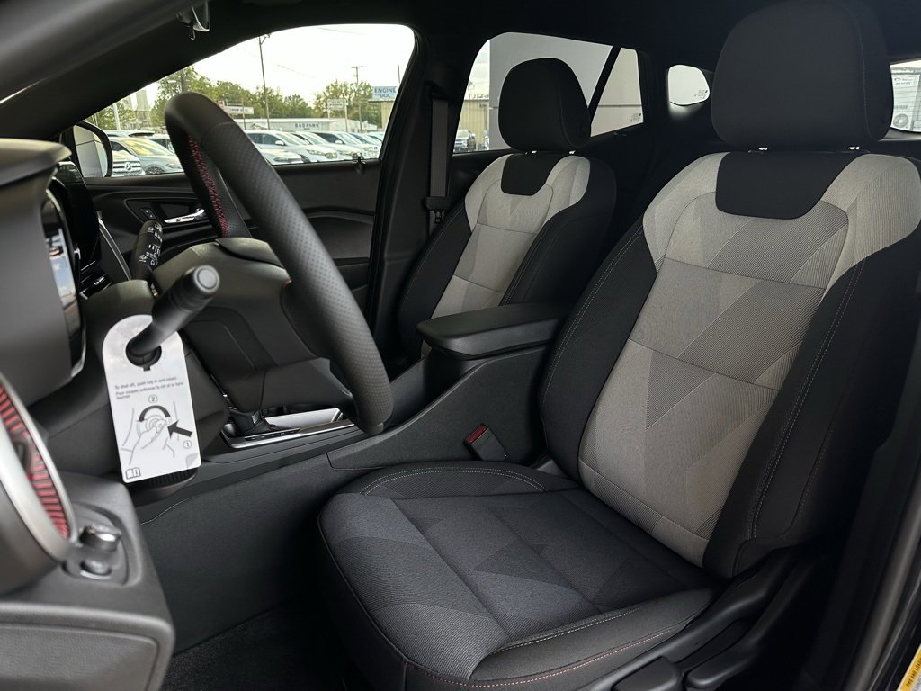 New 2025 Chevrolet Trax RS w/ Driver Confidence Package image 13