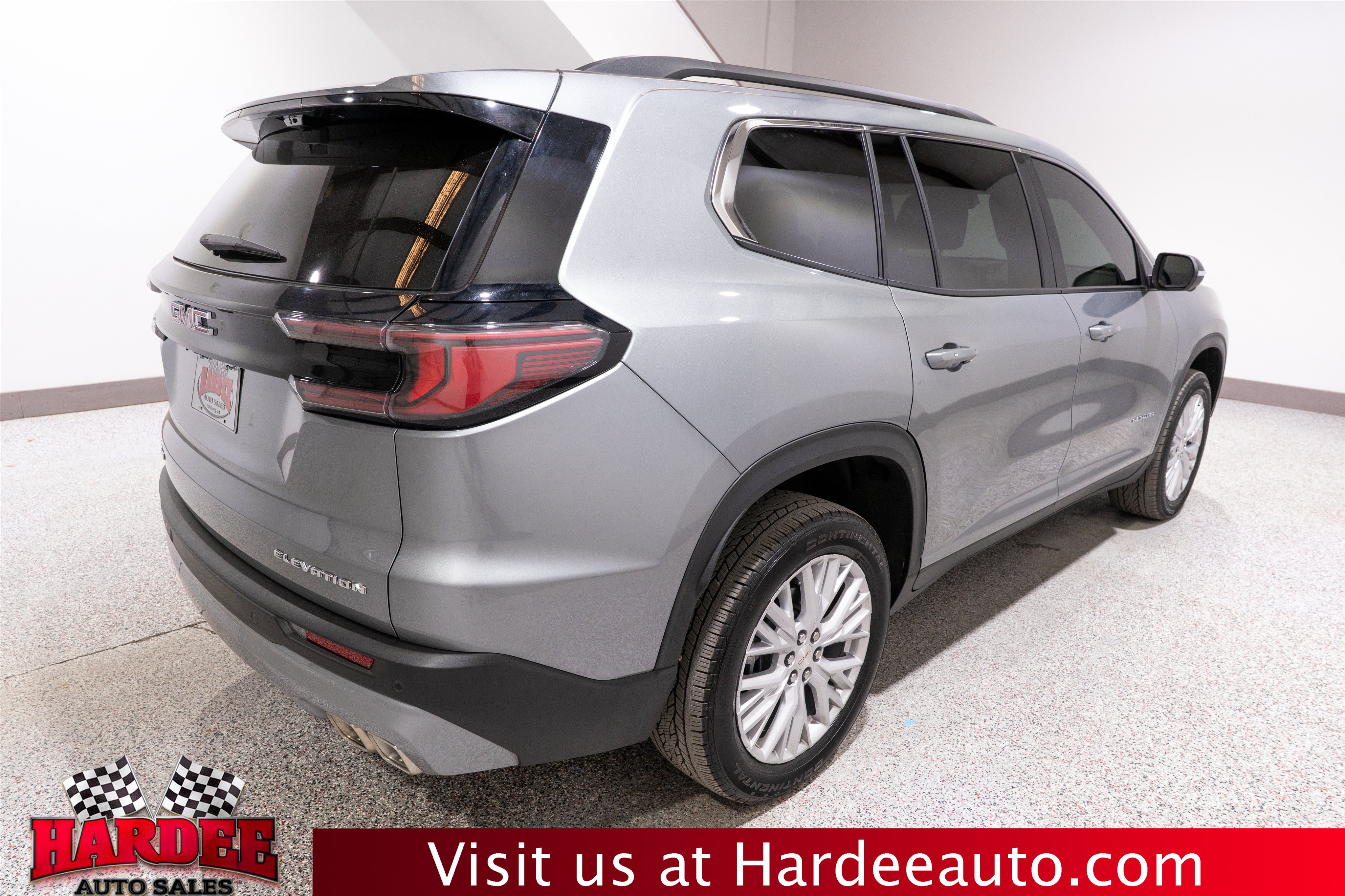 Used 2026 GMC Acadia Elevation w/ Elevation Premium Package FWD image 5