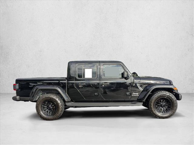 Used 2020 Jeep Gladiator Overland AWD/4WD image 4