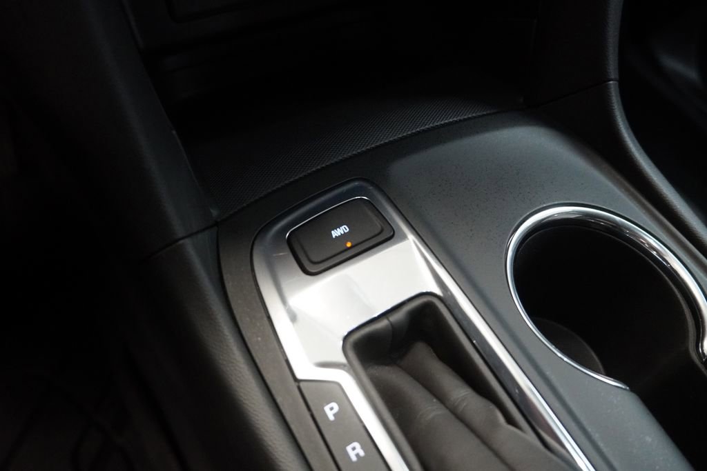 Used 2023 Chevrolet Equinox LS w/ LS Convenience Package image 8