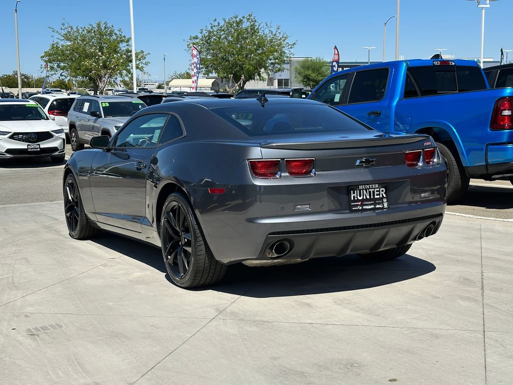 Used 2010 Chevrolet Camaro SS RWD image 5