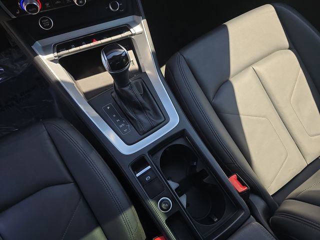 Used 2021 Audi Q3 2.0T Premium w/ Convenience Package AWD/4WD image 28