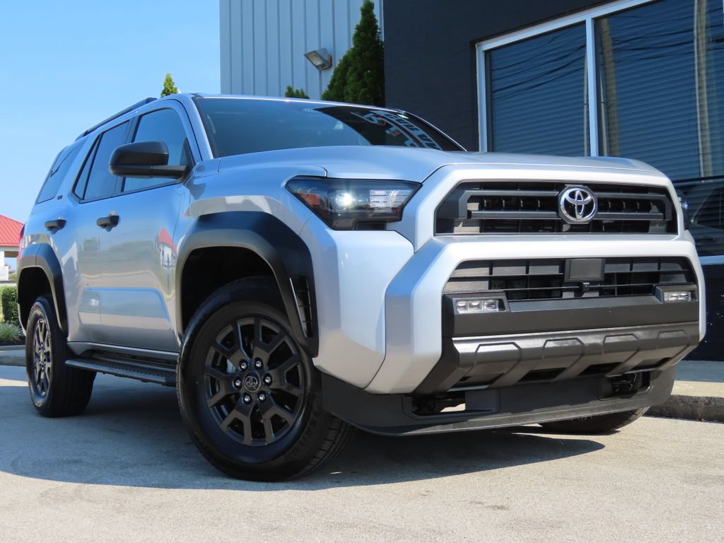 Used 2025 Toyota 4Runner SR5 AWD/4WD image 2