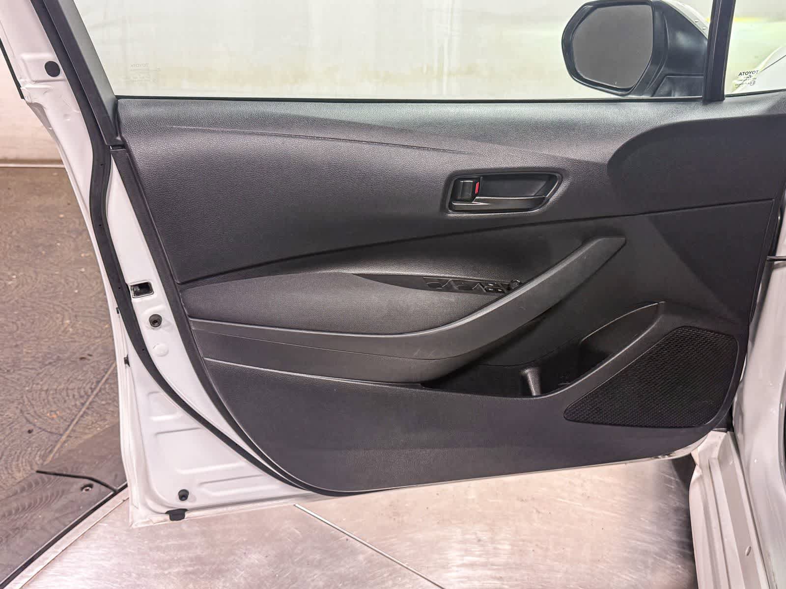 Certified 2024 Toyota Corolla LE FWD image 23