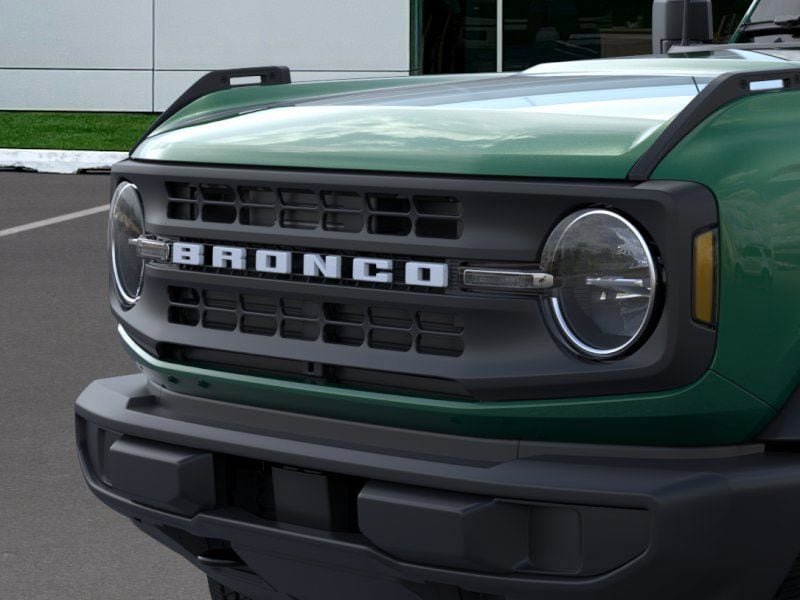 New 2025 Ford Bronco 4-Door image 51