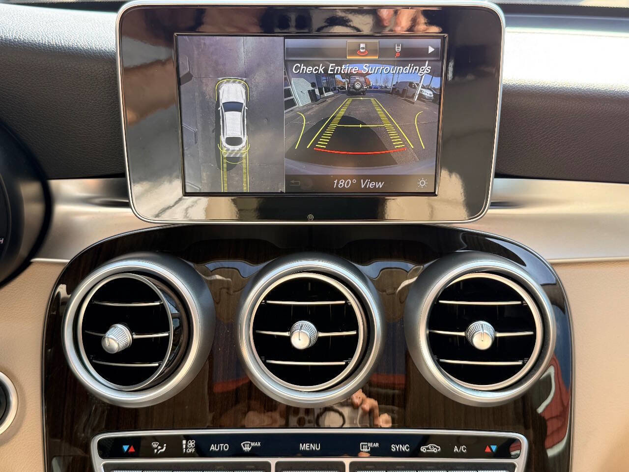 Used 2019 Mercedes-Benz GLC 300 4MATIC Coupe image 22