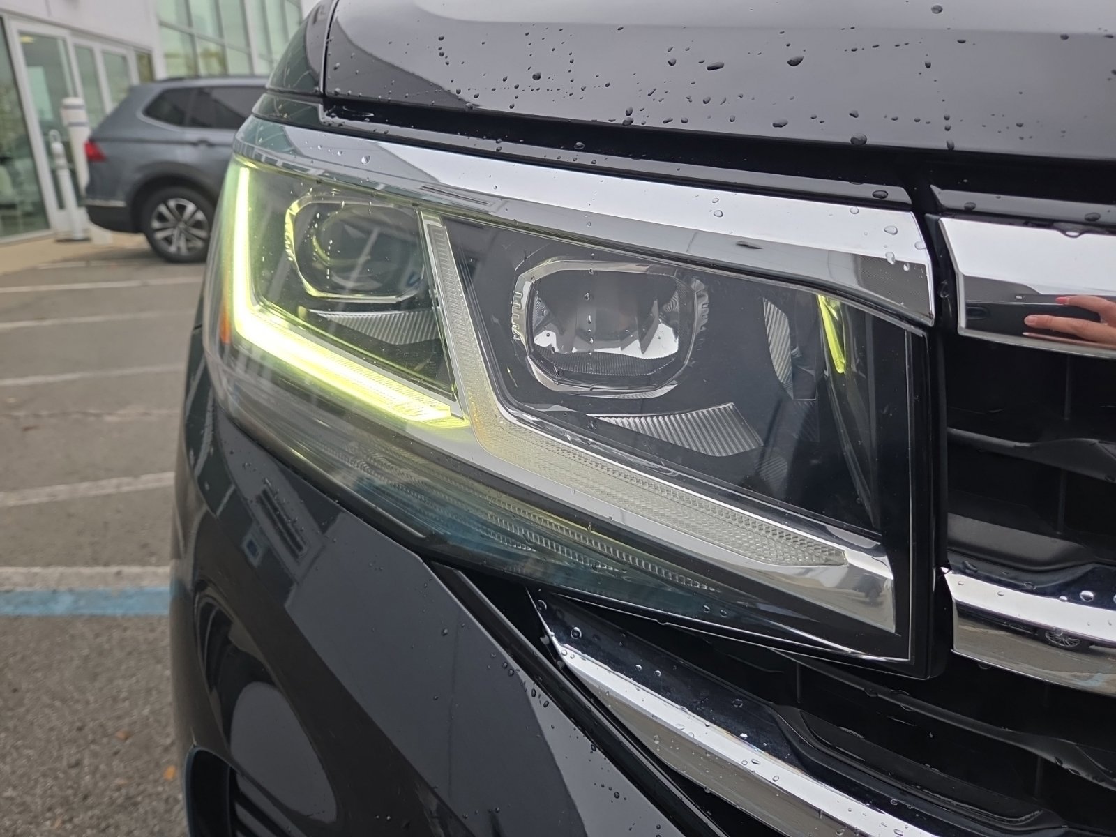 Used 2021 Volkswagen Atlas SE w/ Panoramic Sunroof Package AWD/4WD image 20