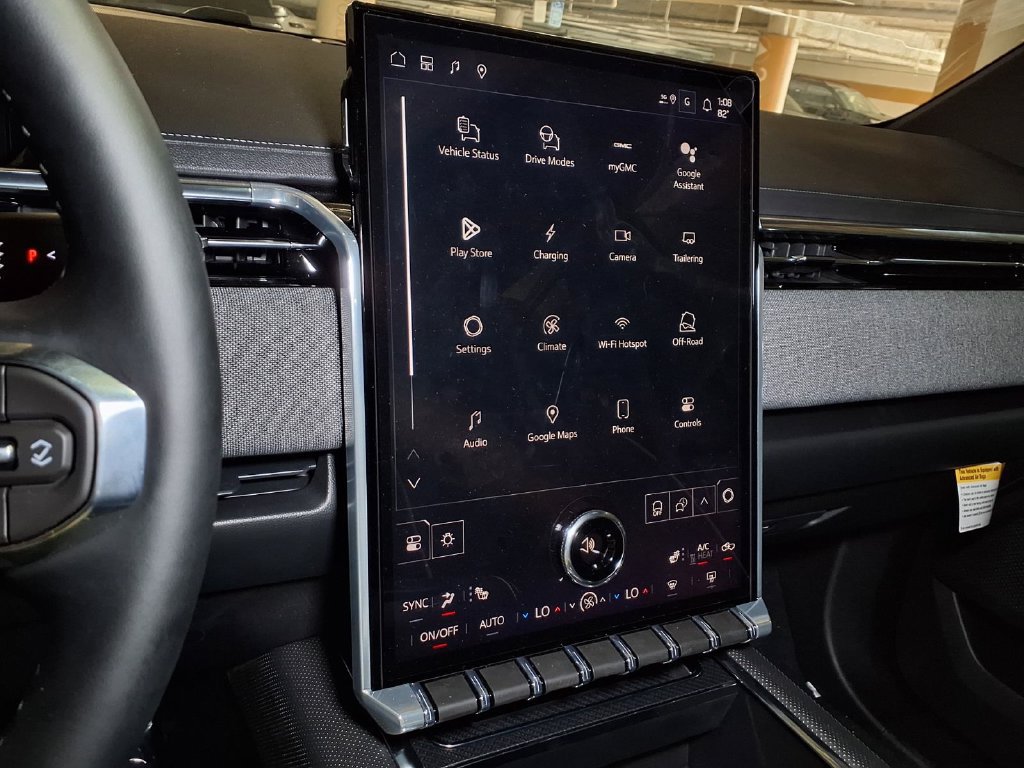 New 2026 GMC Sierra EV Elevation AWD/4WD image 17