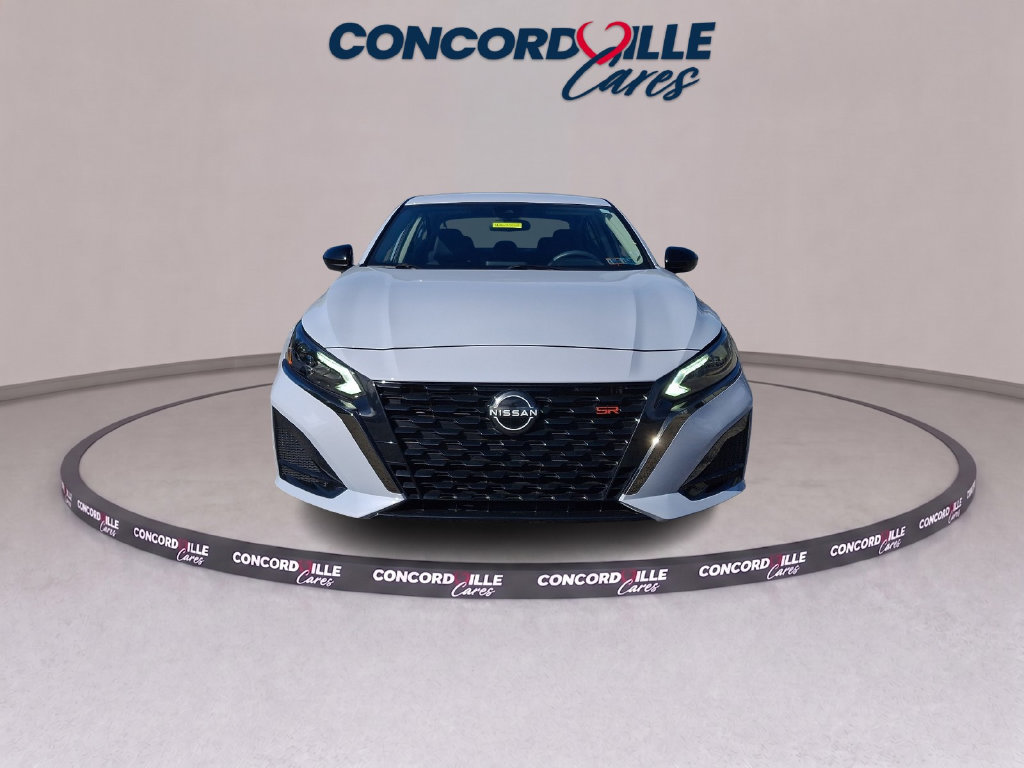 Certified 2024 Nissan Altima 2.5 SR AWD/4WD image 3