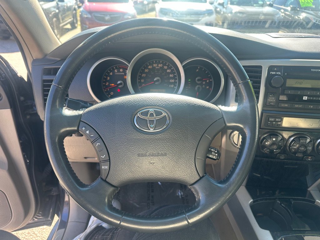 Used 2006 Toyota 4Runner Limited image 16