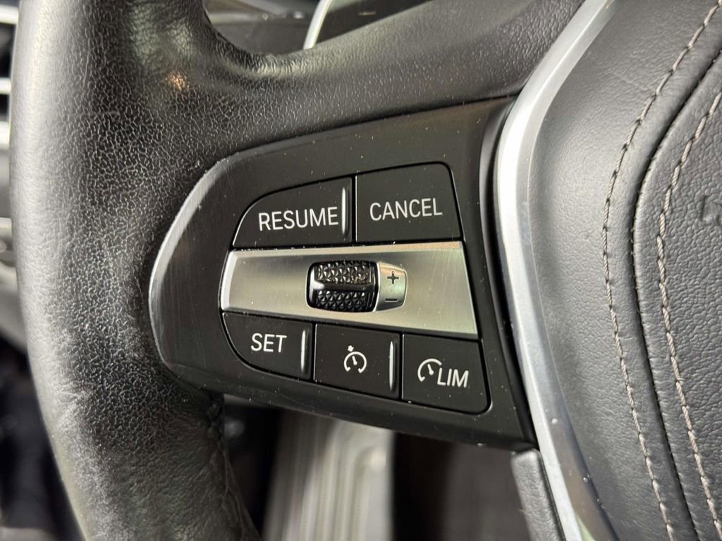 Used 2021 BMW X5 xDrive40i w/ Convenience Package AWD/4WD image 22