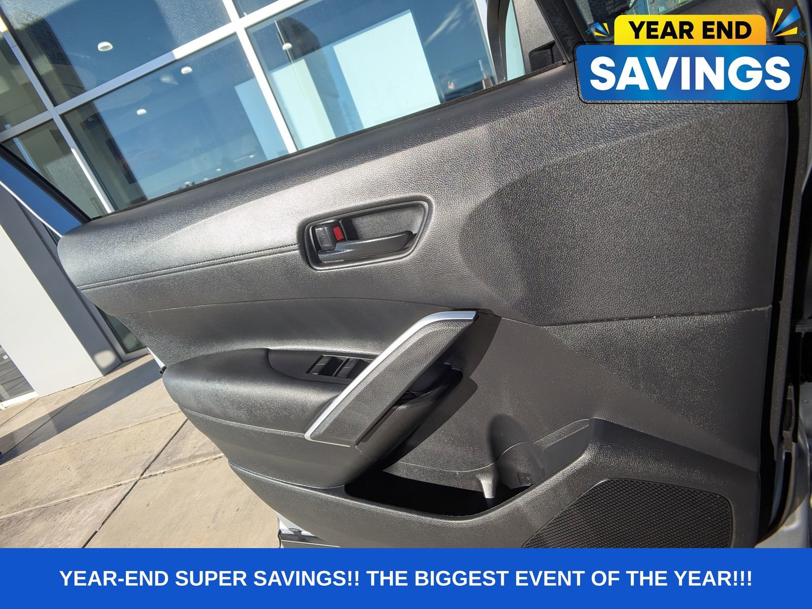 Used 2024 Toyota Corolla Cross LE image 25