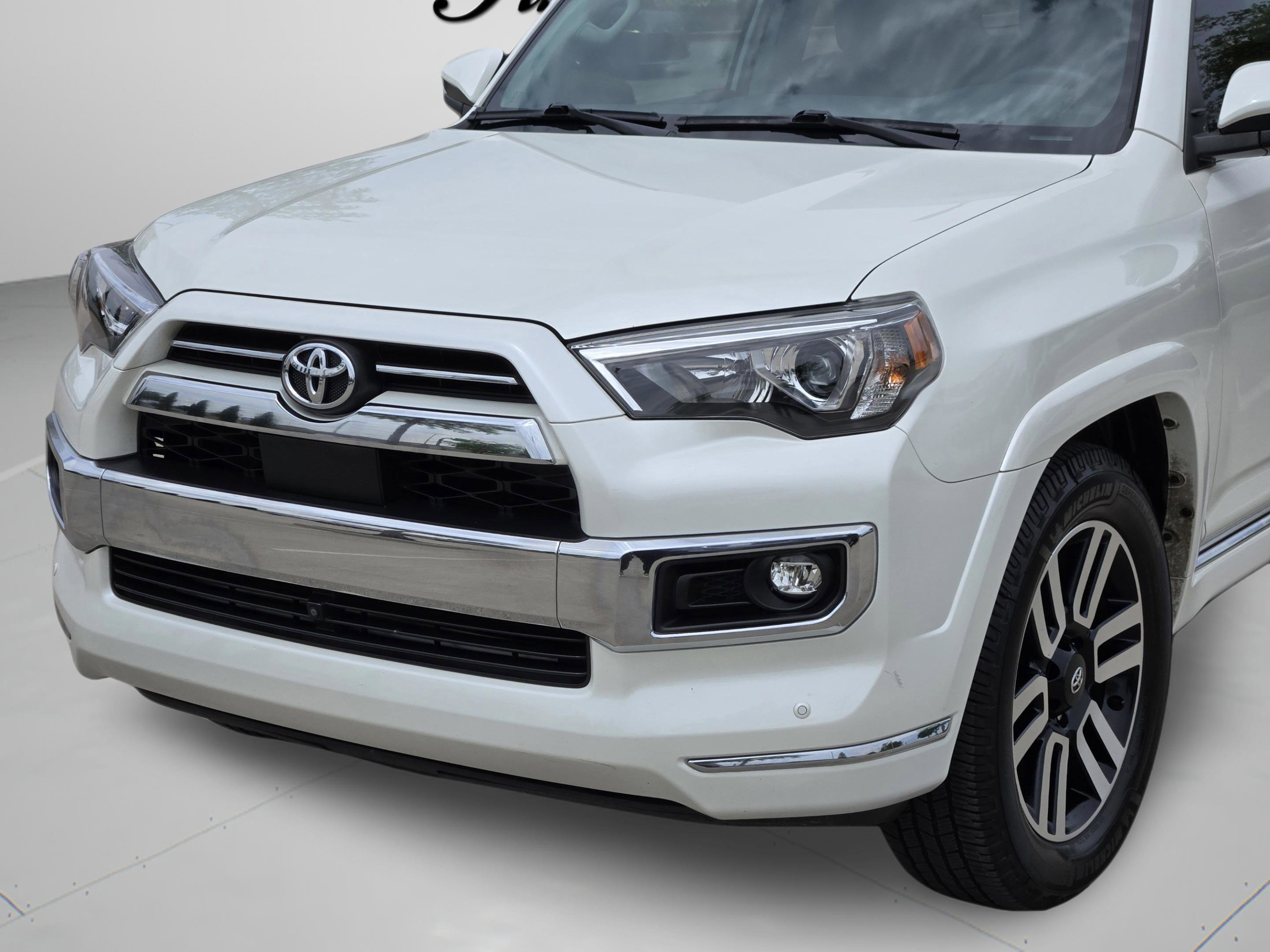 Used 2022 Toyota 4Runner Limited RWD image 10