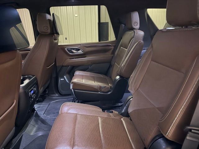 Used 2023 Chevrolet Tahoe High Country w/ LPO, Illumination Package AWD/4WD image 18