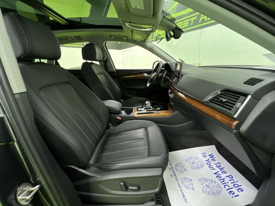 Used 2023 Audi Q5 2.0T Premium Plus w/ Premium Plus Package AWD/4WD image 30
