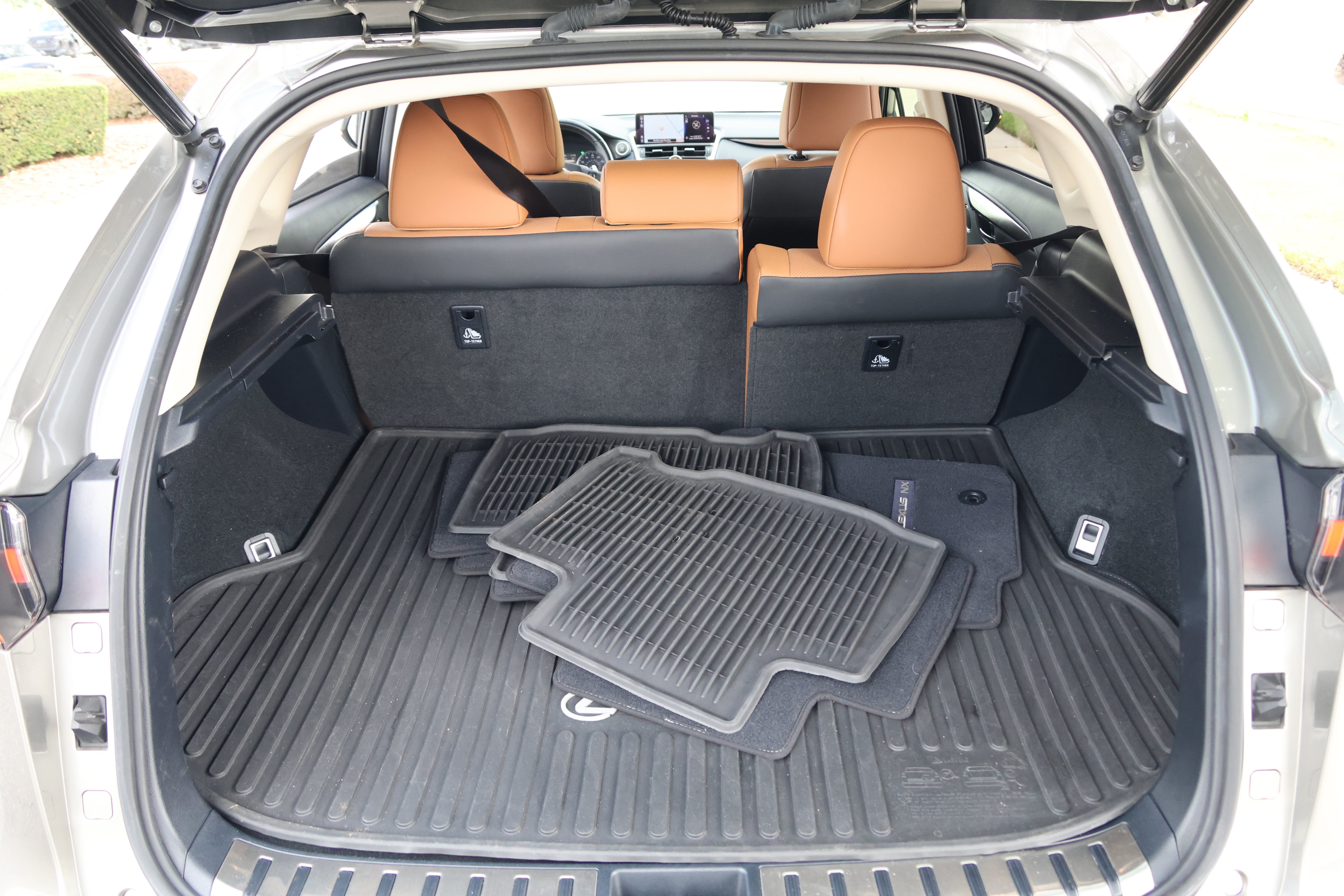 Used 2018 Lexus NX 300 FWD w/ Premium Package image 36