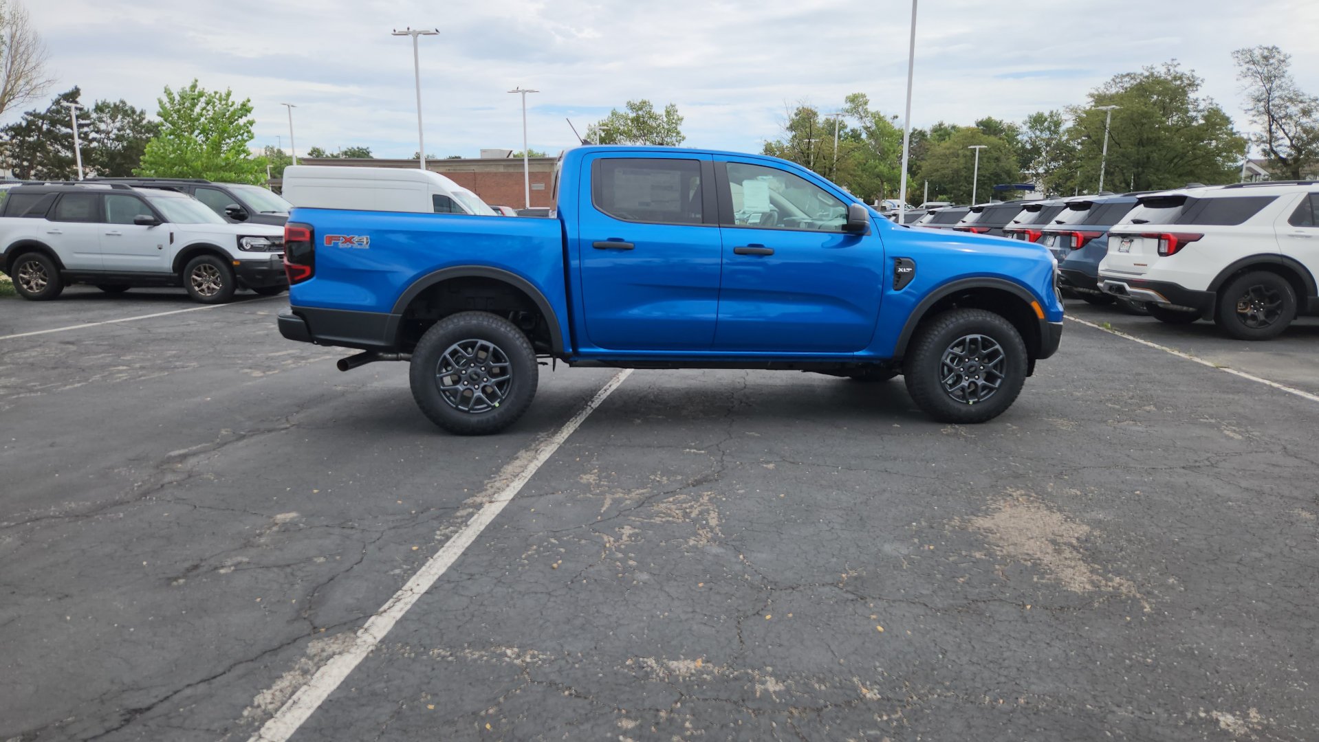 New 2026 Ford Ranger XLT w/ Equipment Group 301A High AWD/4WD image 7