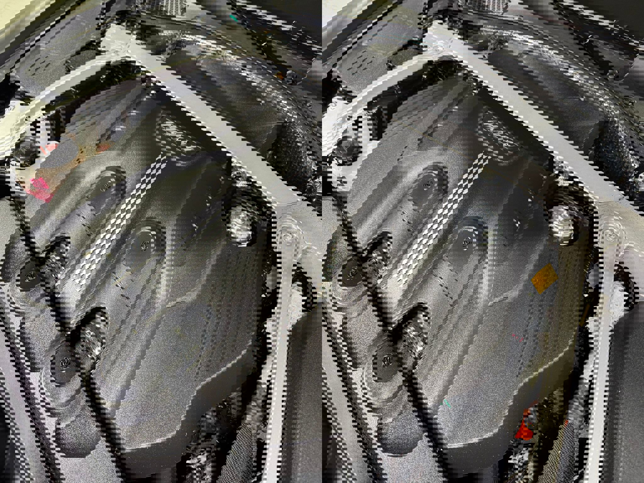 Used 2022 Bentley Flying Spur Plug-In Hybrid image 49