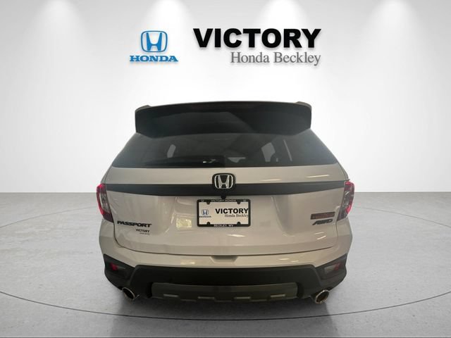 Used 2022 Honda Passport TrailSport image 4