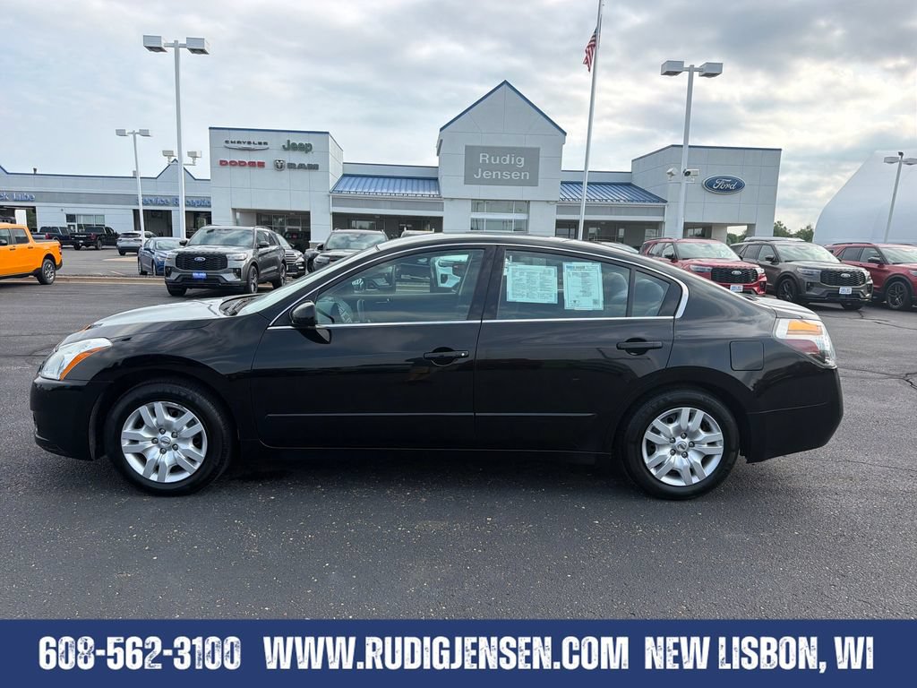 Used 2012 Nissan Altima 2.5 S FWD image 2