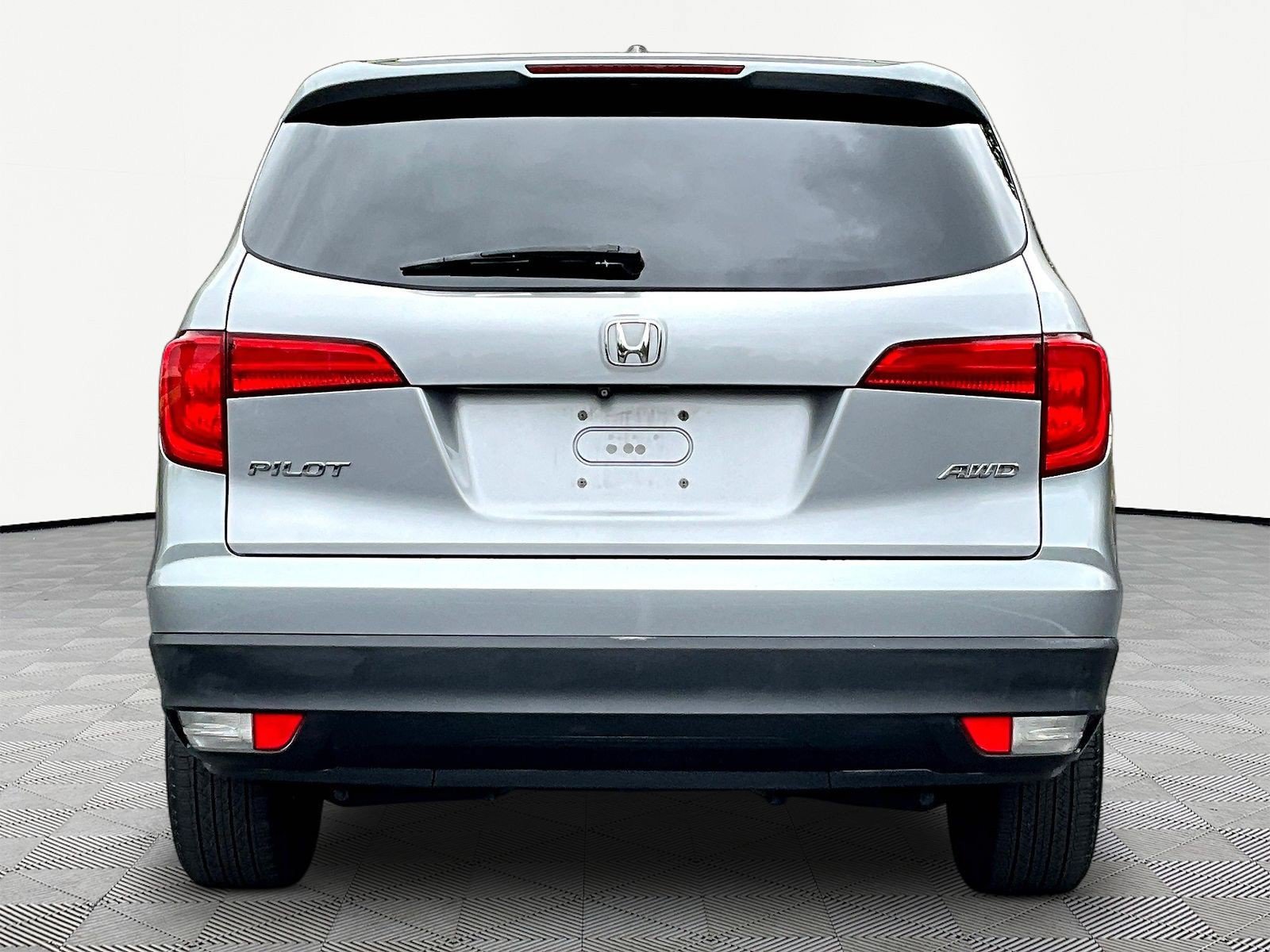 Used 2017 Honda Pilot EX-L image 5