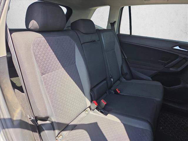 Used 2019 Volkswagen Tiguan S w/ Driver Assistance Package AWD/4WD image 17