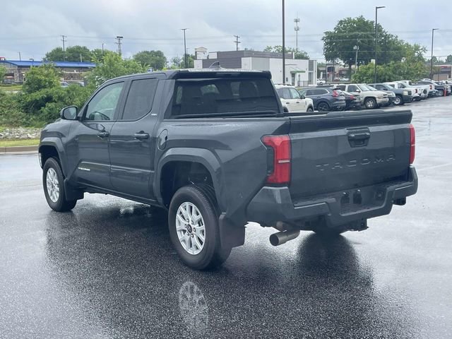 Used 2026 Toyota Tacoma SR5 RWD image 4