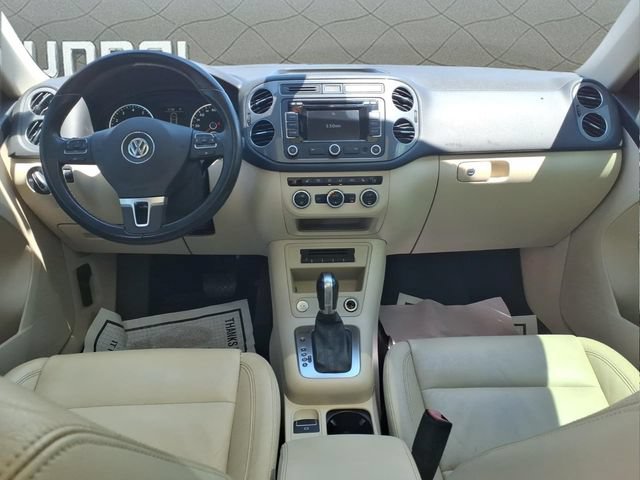 Used 2013 Volkswagen Tiguan SEL AWD/4WD image 16