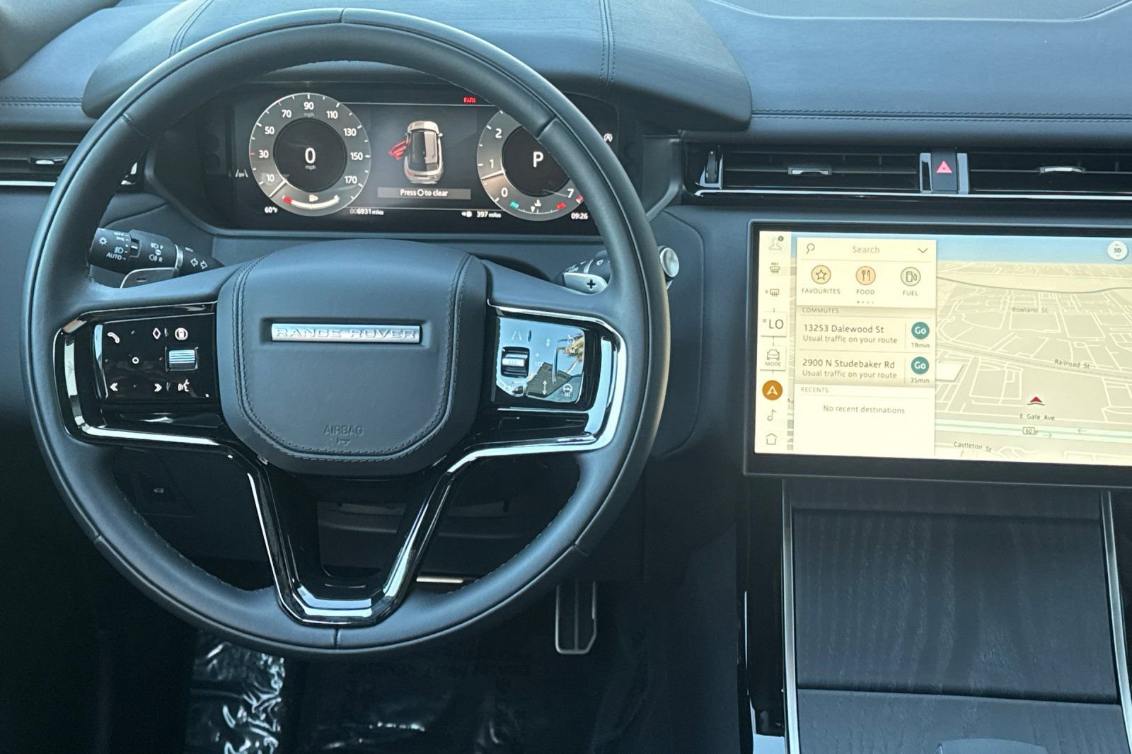 Used 2026 Land Rover Range Rover Velar Dynamic SE image 15